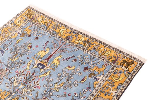 Surface texture of 1988s Ghom rug with natural Wool and intricate pattern