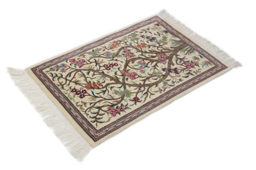 Close-up detail of New Ghom rug from Iran / Persia showing Silk weave
