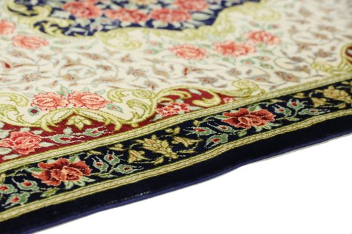 Central medallion detail of New Ghom rug from Iran / Persia