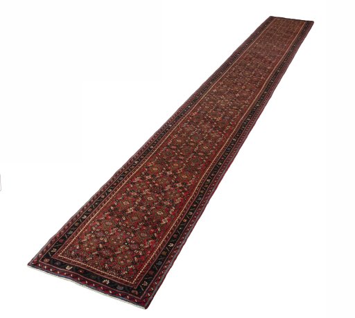 Corner detail of New Hoseinabad rug showing border pattern and Wool pile