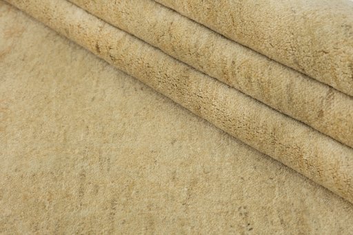 Close-up detail of New Isfahan rug from Iran / Persia showing Wool weave