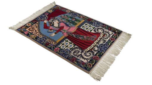 Corner detail of 1990s Isfahan rug showing border pattern and Wool pile