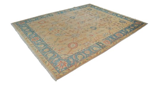 Corner detail of New Isfahan rug showing border pattern and Wool pile