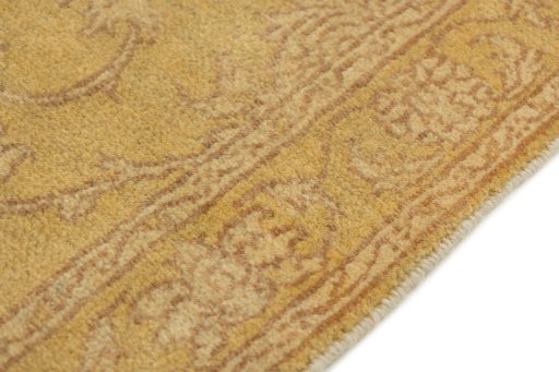 Close-up detail of New Isfahan rug from Iran / Persia showing Wool weave