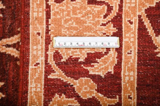 Close-up detail of New Isfahan rug from Iran / Persia showing Wool weave