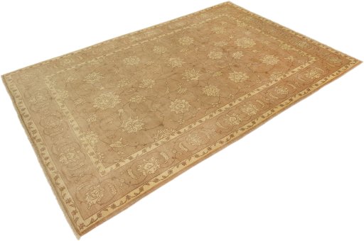 Corner detail of New Isfahan rug showing border pattern and Wool pile