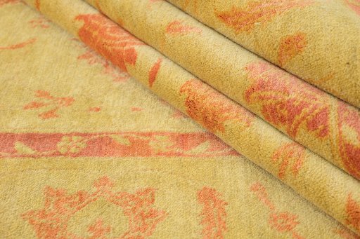 Close-up detail of New Isfahan rug from Iran / Persia showing Wool weave