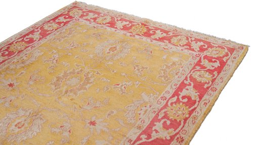 Surface texture of New Isfahan rug with natural Wool and intricate pattern