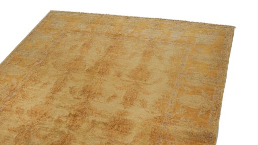 Surface texture of New Isfahan rug with natural Wool and intricate pattern