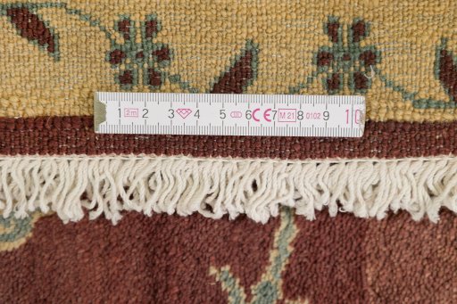 Corner detail of New Isfahan rug showing border pattern and Wool pile
