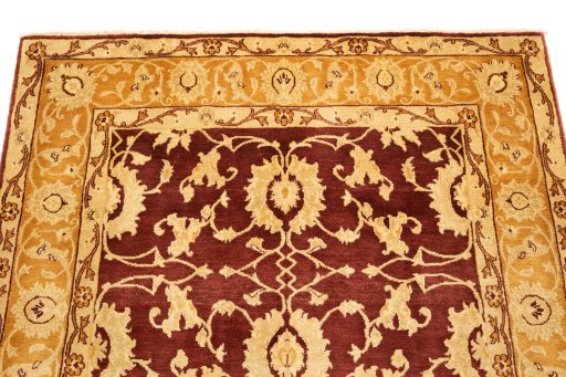 Surface texture of New Isfahan rug with natural Wool and intricate pattern