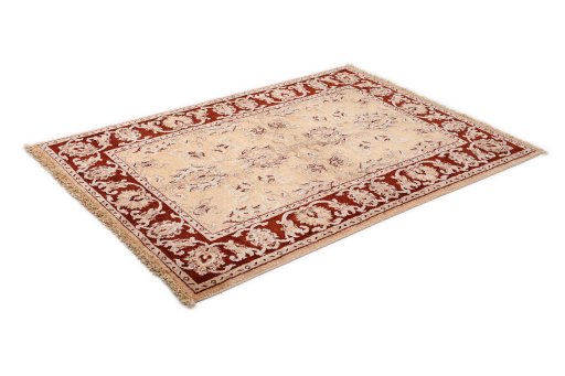 Corner detail of New Isfahan rug showing border pattern and Wool pile