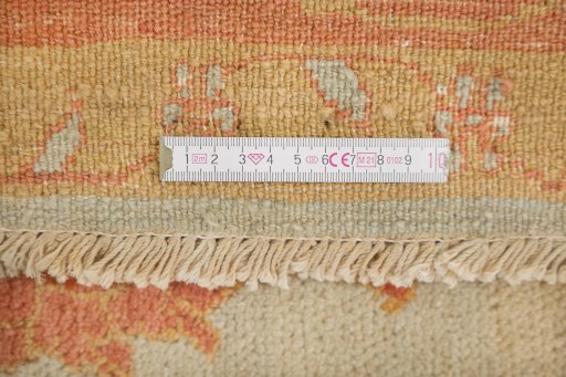 Corner detail of New Isfahan rug showing border pattern and Wool pile
