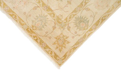 Backside of handmade New Isfahan rug showing knot structure and weave density