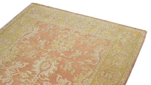 Surface texture of New Isfahan rug with natural Wool and intricate pattern