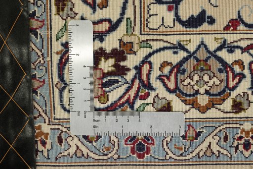 Corner detail of 1980s Isfahan rug showing border pattern and Wool pile