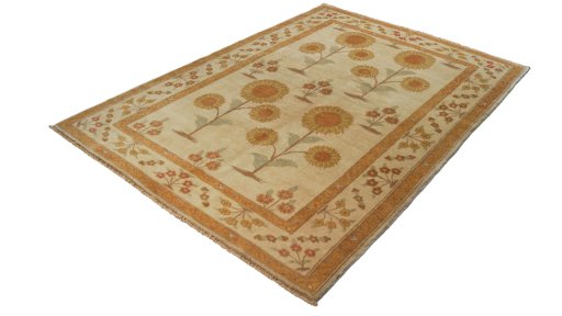 Corner detail of New Isfahan rug showing border pattern and Wool pile