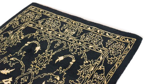 Surface texture of New Isfahan rug with natural Wool and intricate pattern