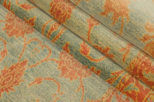 Close-up detail of New Isfahan rug from Iran / Persia showing Wool weave