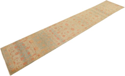 Corner detail of New Isfahan rug showing border pattern and Wool pile