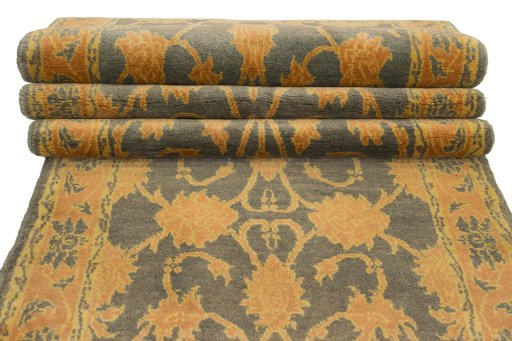 Full view of New Isfahan rug from Iran / Persia, 414 × 79 cm in Gray tones