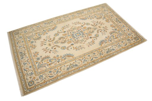 Corner detail of 1950s Kashan rug showing border pattern and Wool pile