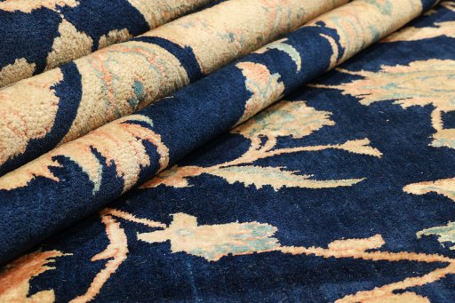 Central medallion detail of 1990s Isfahan rug from Iran / Persia
