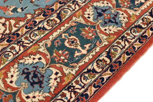 Central medallion detail of 1920s Isfahan rug from Iran / Persia