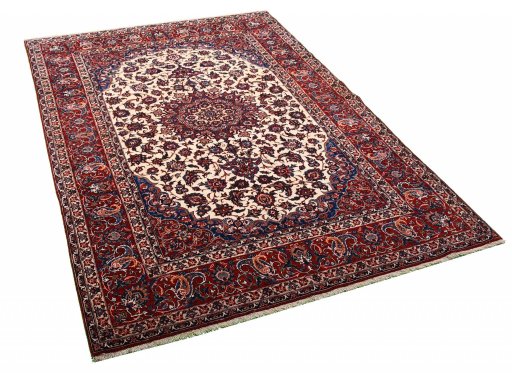 Corner detail of 1930s Isfahan rug showing border pattern and Wool pile