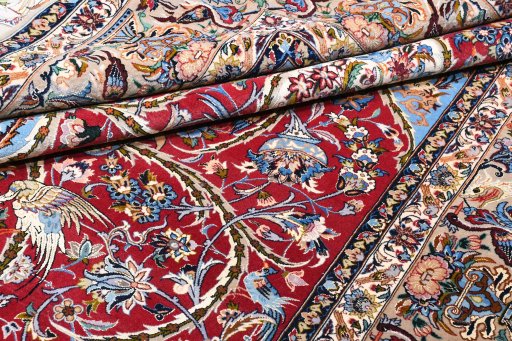 Close-up detail of New Isfahan rug from Iran / Persia showing Cork weave