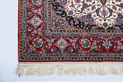 Close-up detail of New Isfahan rug from Iran / Persia showing Cork weave