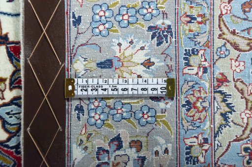 Central medallion detail of 2000s Isfahan rug from Iran / Persia