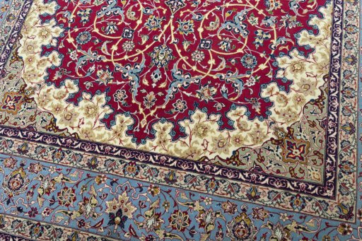 Close-up detail of 1970s Isfahan rug from Iran / Persia showing Cork weave