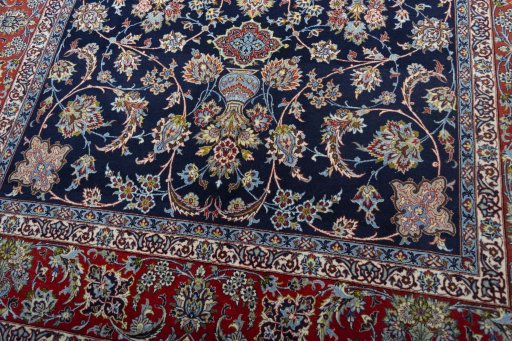 Close-up detail of New Isfahan rug from Iran / Persia showing Cork weave