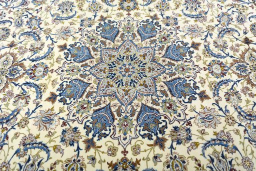 Central medallion detail of 2000s Isfahan rug from Iran / Persia