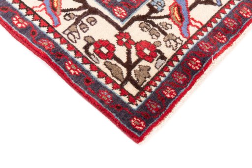 Central medallion detail of 1999s Isfahan rug from Iran / Persia
