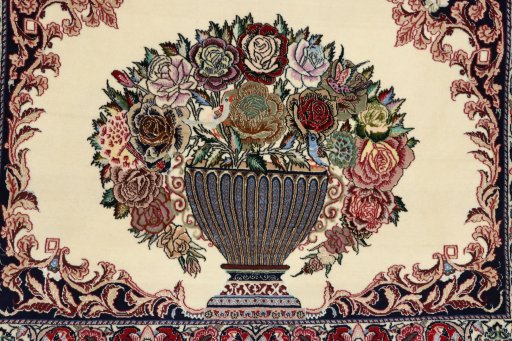 Close-up detail of New Isfahan rug from Iran / Persia showing Wool weave