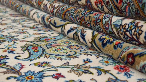 Full view of 1980s Kashan rug from Iran / Persia, 471 × 345 cm in Cream tones