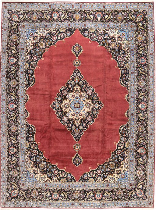 Full view of 1980s Kashan rug from Iran / Persia, 468 × 351 cm in Red tones