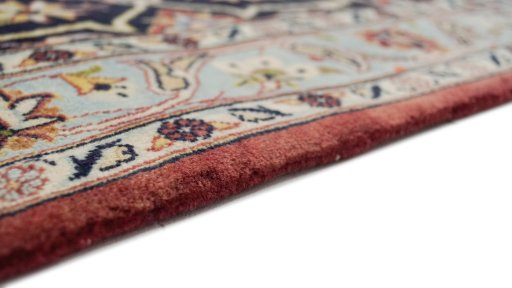 Surface texture of 1980s Kashan rug with natural Wool and intricate pattern