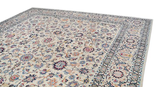 Surface texture of 1970s Kashan rug with natural Wool and intricate pattern