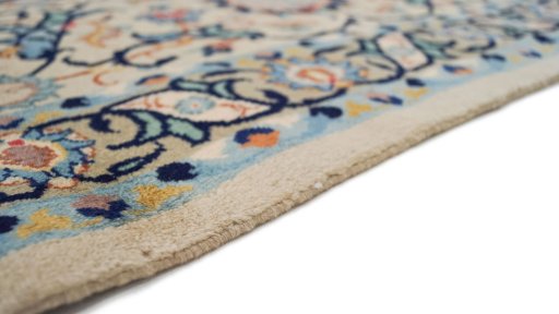 Close-up detail of 1970s Kashan rug from Iran / Persia showing Wool weave