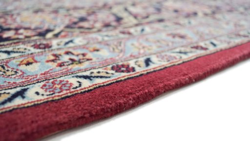 Close-up detail of 1990s Kashan rug from Iran / Persia showing Wool weave