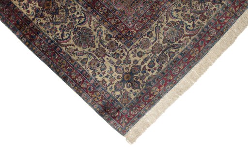 Close-up detail of 1900s Kashan rug from Iran / Persia showing Silk weave