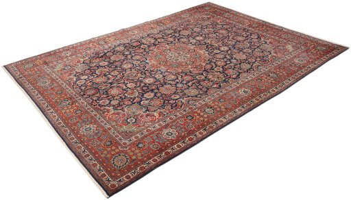 Corner detail of 1930s Kashan rug showing border pattern and Wool pile