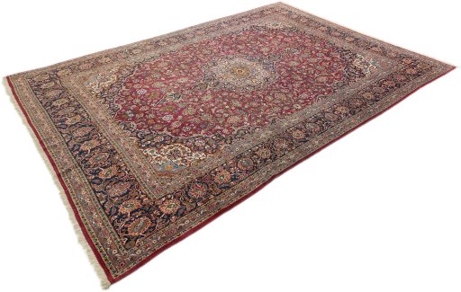 Corner detail of 1950s Kashan rug showing border pattern and Wool pile