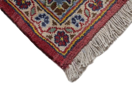 Central medallion detail of New Kashan rug from Iran / Persia