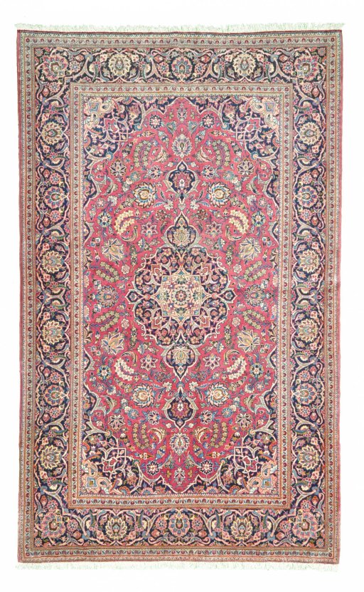 Full view of 1930s Kashan rug from Iran / Persia, 224 × 133 cm in Red tones