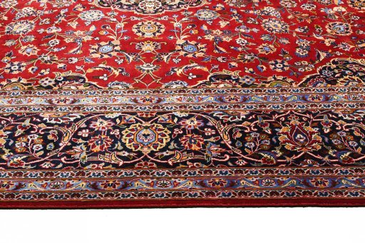 Central medallion detail of 2000s Kashan rug from Iran / Persia