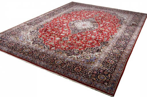 Close-up detail of 2000s Kashan rug from Iran / Persia showing Wool weave